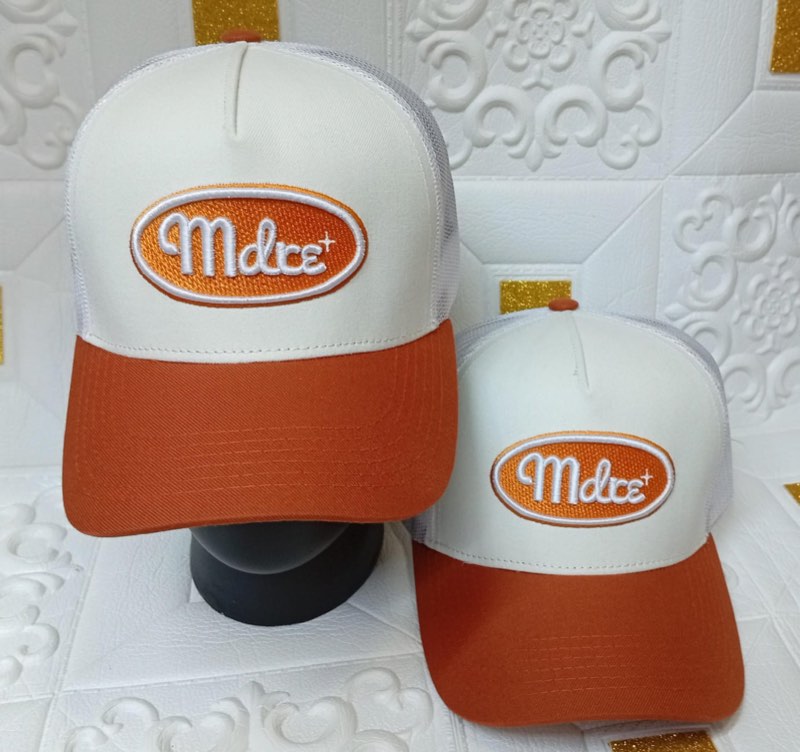 Gorra bordada, pedido real entregado por CASER@